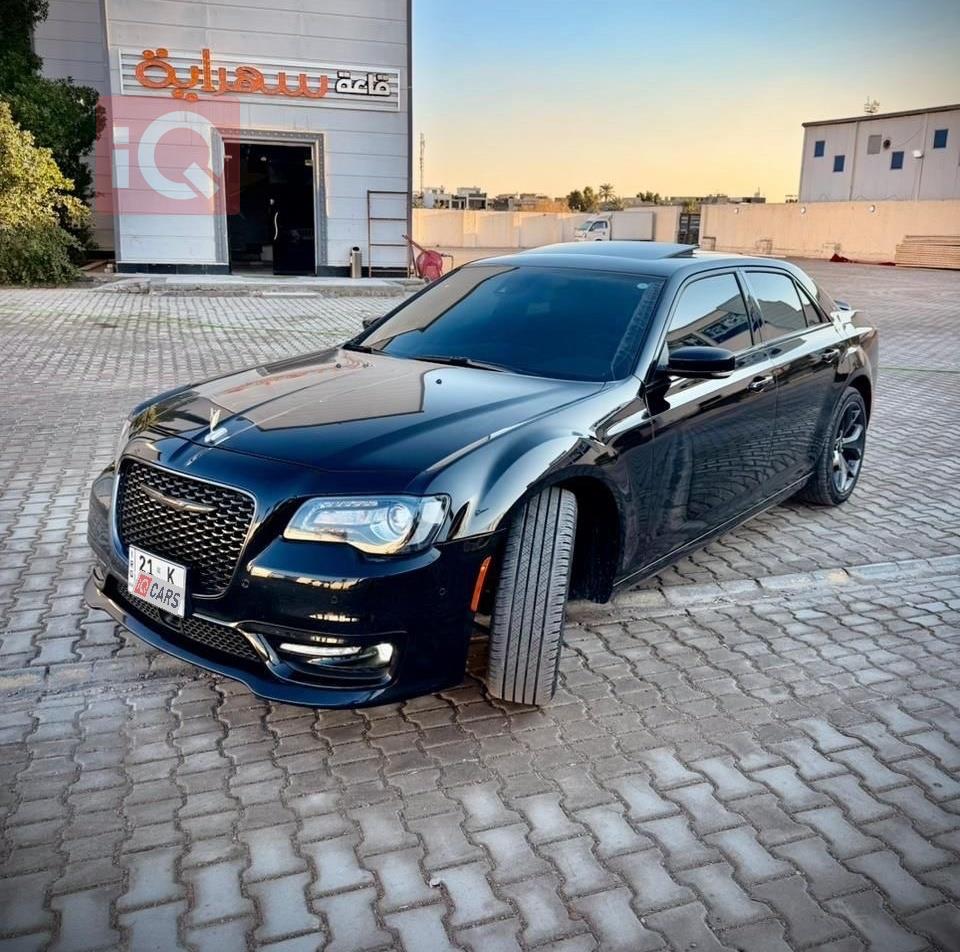 Chrysler 300